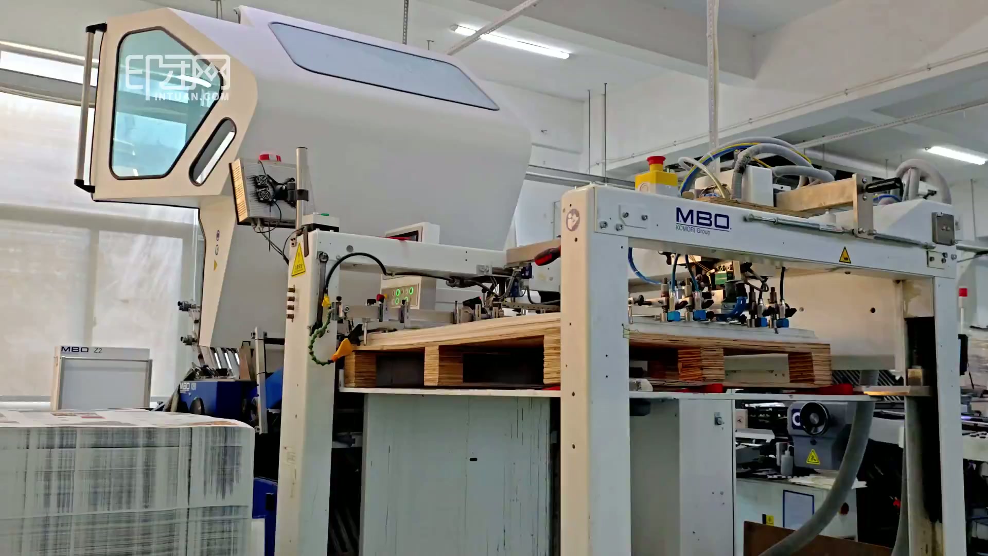 MBO-K900高速折页机封面