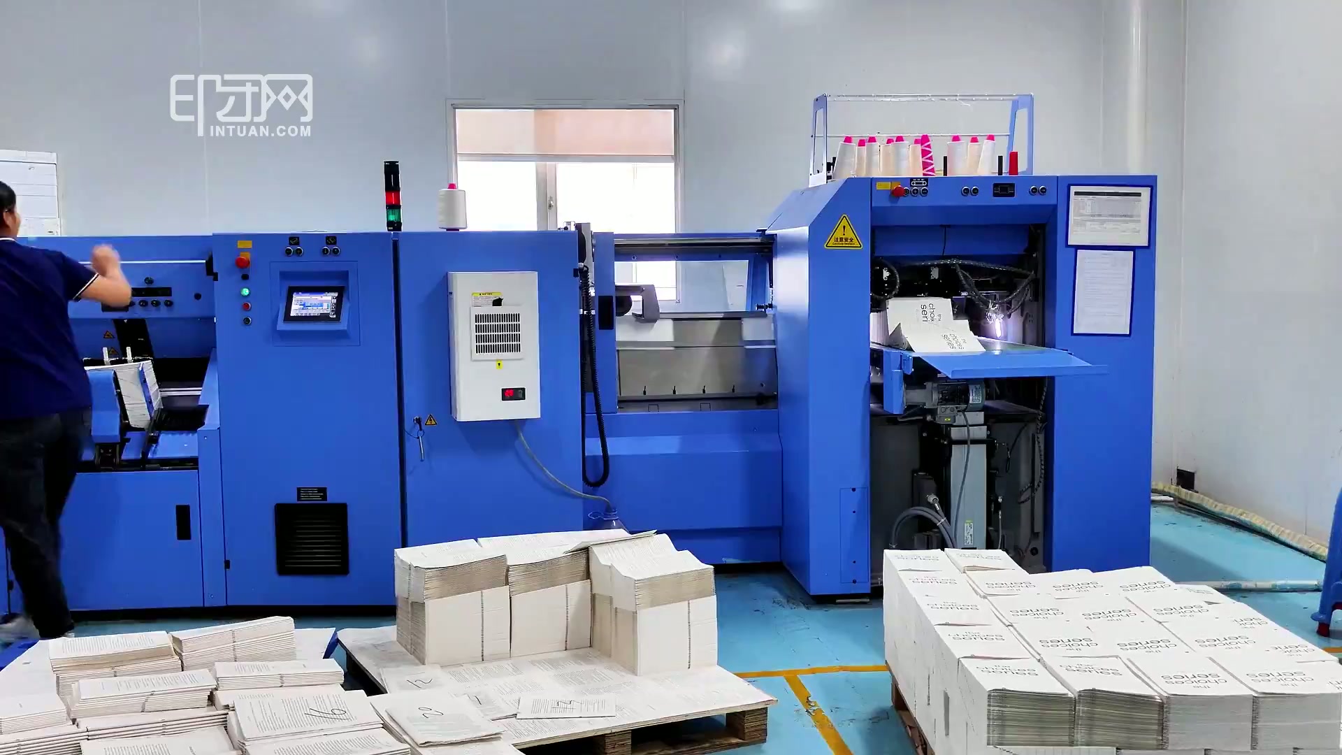 马天尼全自动锁线机封面