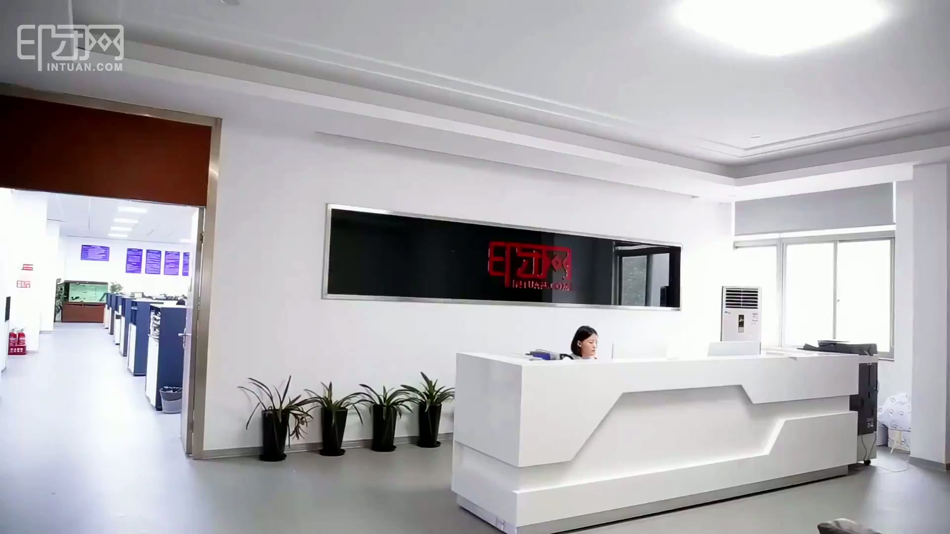 企业宣传视频封面