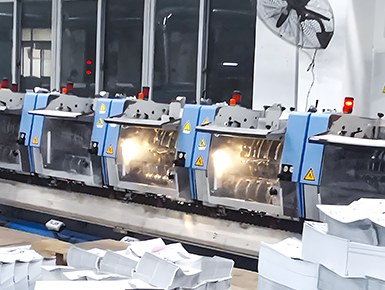 马天尼骑马钉联动线